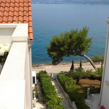 Sea Star Apartment *
