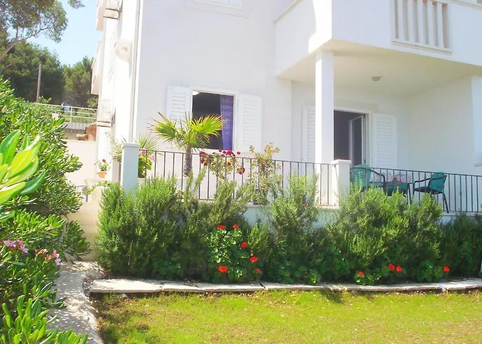 Sea Star Apartmán Sutivan